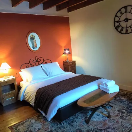 Bed & Breakfast La Halte Du Pelerin D'hotes *