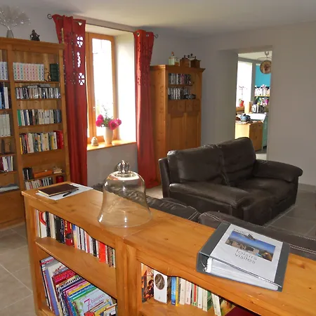 Bed & Breakfast La Halte Du Pelerin D'hotes Chérier